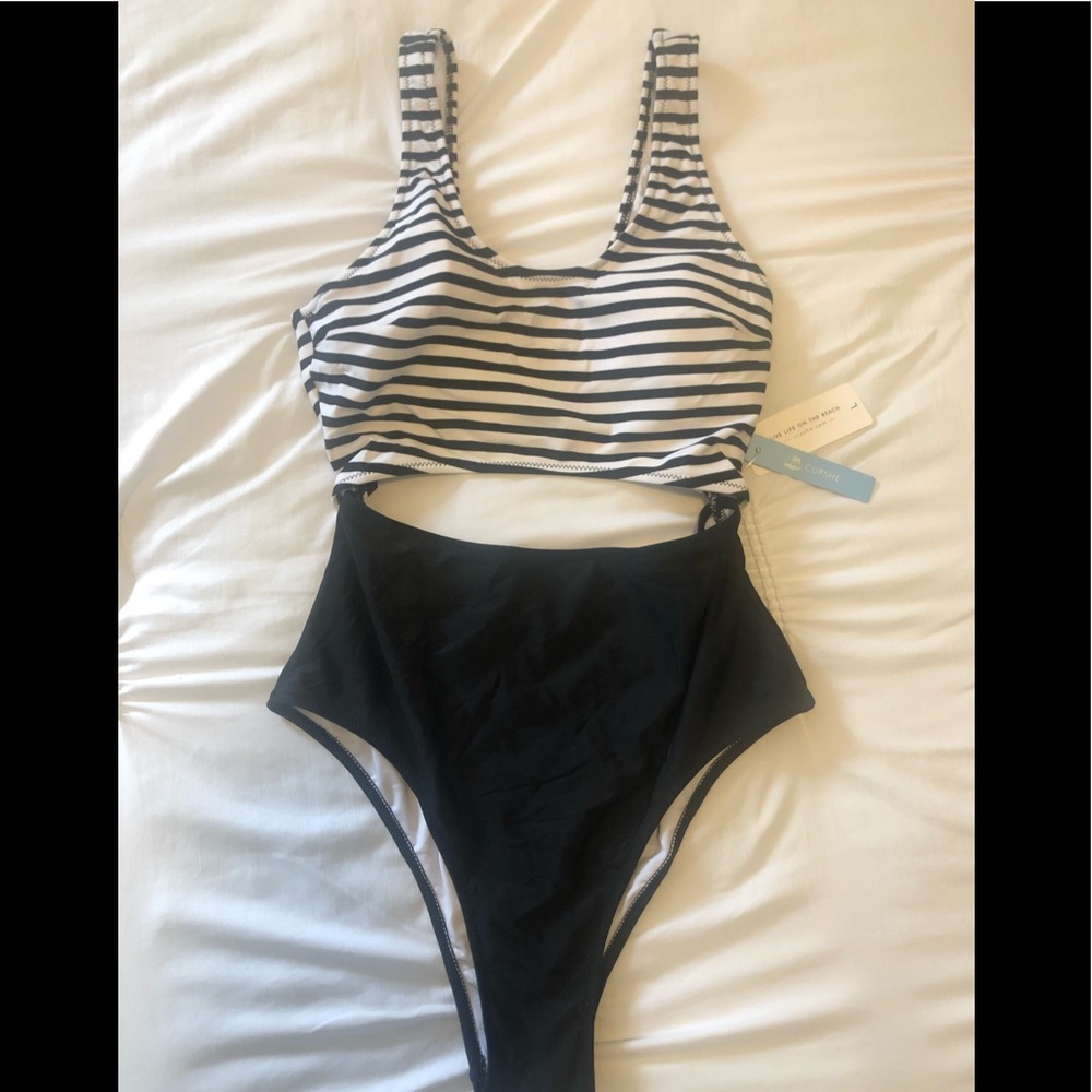BRAND NEW bathing suit from Cupshe